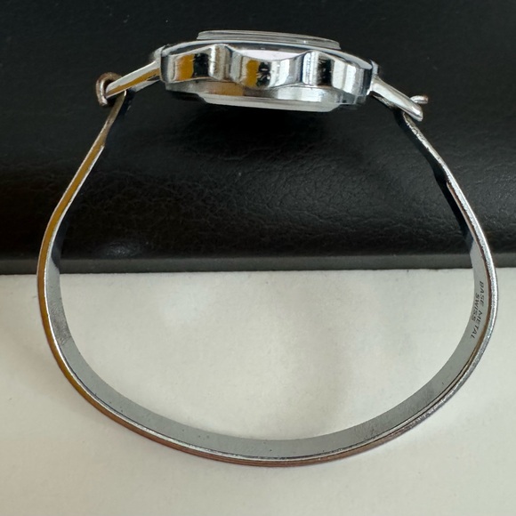 Nelson Watch - Picture 8 of 9